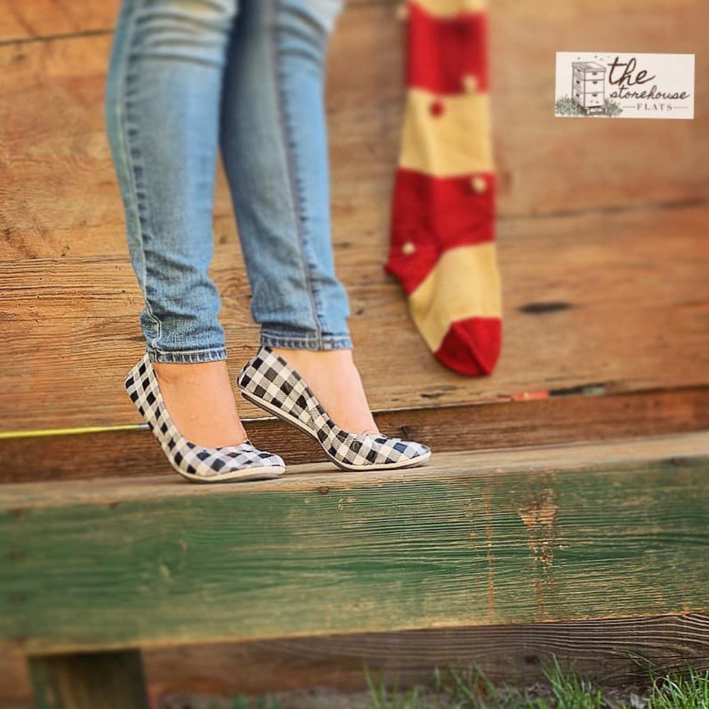 Storehouse Flats White and Black Plaid